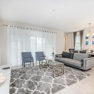 Solara Resort Townhome, 15 Minutes From Disney